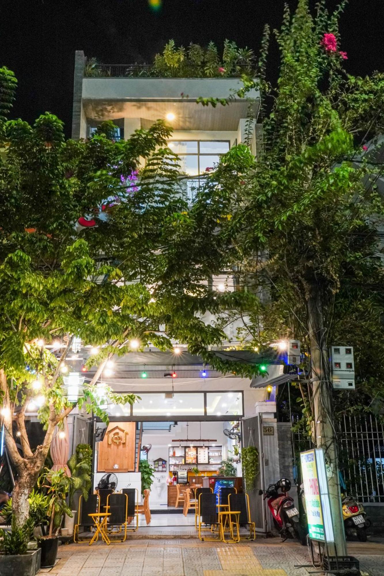 Bed & Breakfast Ct Homestay *